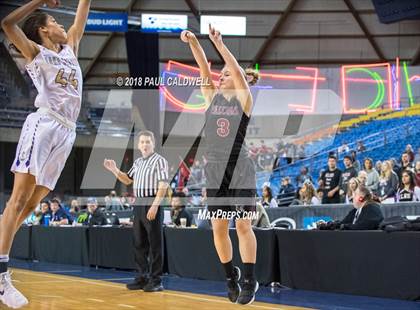 Thumbnail 1 in Kentlake vs. Lake Stevens (WIAA 4A 1st Round Playoff) photogallery.
