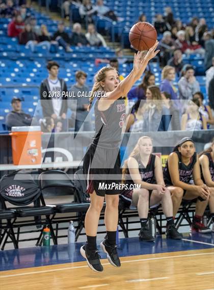 Thumbnail 3 in Kentlake vs. Lake Stevens (WIAA 4A 1st Round Playoff) photogallery.