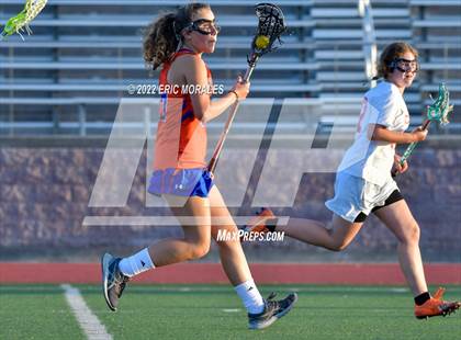 Thumbnail 3 in Clairemont @ Hoover photogallery.