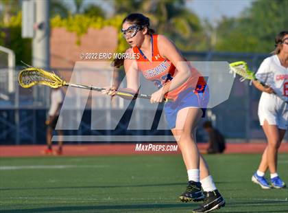 Thumbnail 3 in Clairemont @ Hoover photogallery.