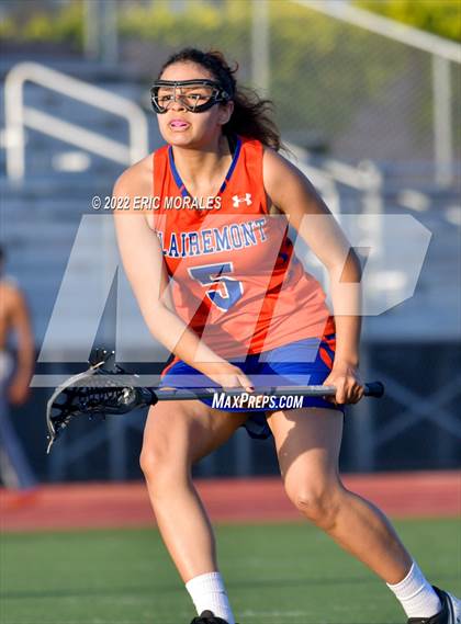 Thumbnail 3 in Clairemont @ Hoover photogallery.