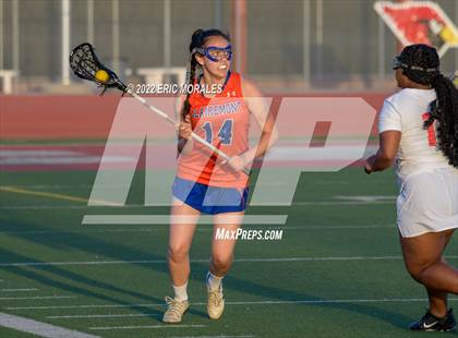 Thumbnail 2 in Clairemont @ Hoover photogallery.