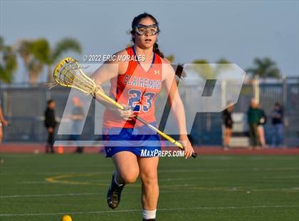 Thumbnail 3 in Clairemont @ Hoover photogallery.