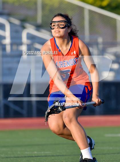 Thumbnail 2 in Clairemont @ Hoover photogallery.