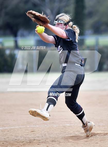 Thumbnail 2 in Lake Creek vs Waller (Brenham Tournament) photogallery.