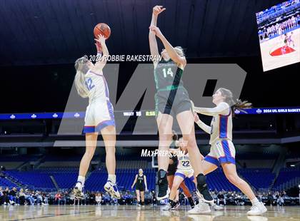 Thumbnail 3 in Valley vs. Neches (UIL 1A Basketball Semifinal) photogallery.