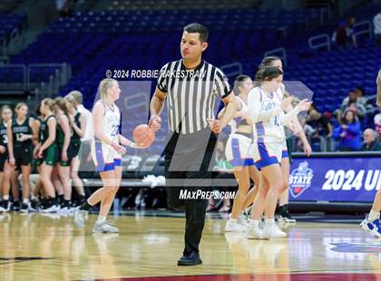 Thumbnail 2 in Valley vs. Neches (UIL 1A Basketball Semifinal) photogallery.