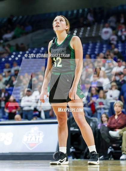 Thumbnail 2 in Valley vs. Neches (UIL 1A Basketball Semifinal) photogallery.