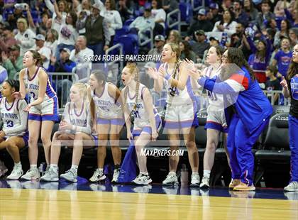 Thumbnail 1 in Valley vs. Neches (UIL 1A Basketball Semifinal) photogallery.