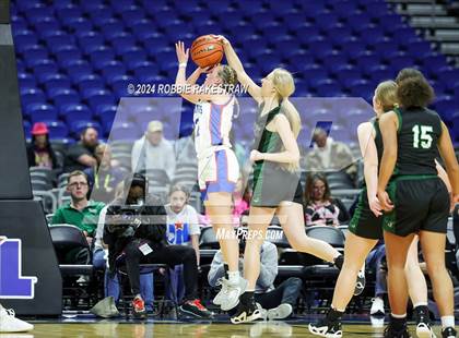 Thumbnail 3 in Valley vs. Neches (UIL 1A Basketball Semifinal) photogallery.