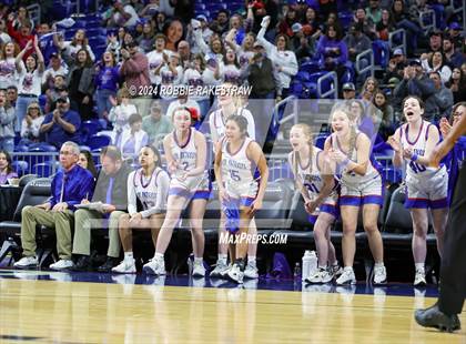 Thumbnail 2 in Valley vs. Neches (UIL 1A Basketball Semifinal) photogallery.