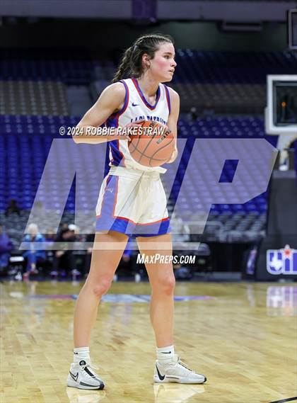 Thumbnail 3 in Valley vs. Neches (UIL 1A Basketball Semifinal) photogallery.