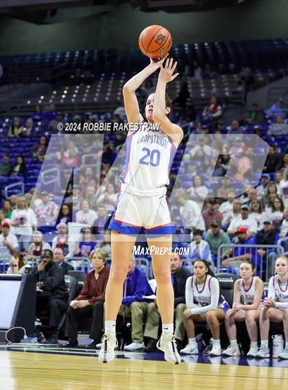 Thumbnail 1 in Valley vs. Neches (UIL 1A Basketball Semifinal) photogallery.
