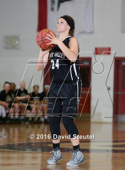 Thumbnail 1 in River Valley vs. Rio Linda (CIF SJS D3 Playoff) photogallery.