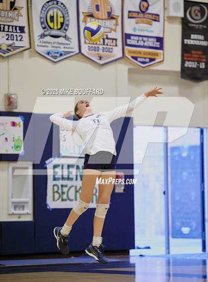 Thumbnail 1 in JV: Santa Barbara @ Dos Pueblos photogallery.