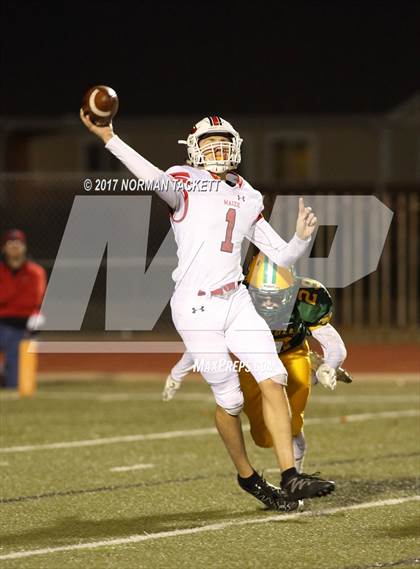 Thumbnail 3 in Bishop Carroll vs. Maize (KSHSAA 5A Quarterfinal) photogallery.