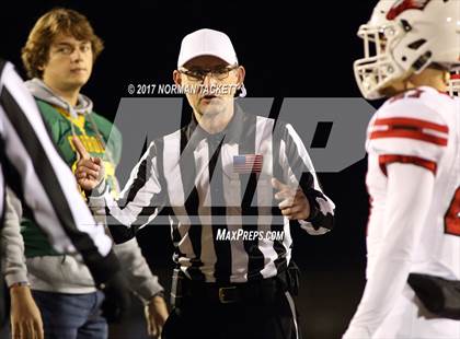 Thumbnail 3 in Bishop Carroll vs. Maize (KSHSAA 5A Quarterfinal) photogallery.