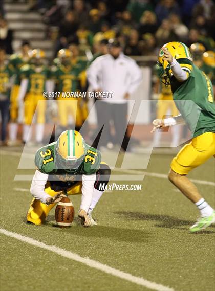 Thumbnail 2 in Bishop Carroll vs. Maize (KSHSAA 5A Quarterfinal) photogallery.