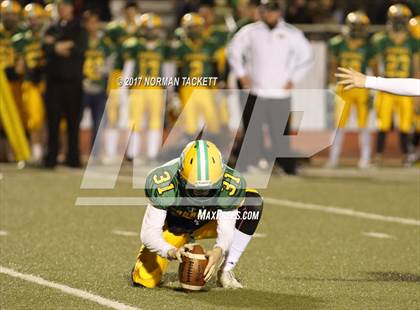 Thumbnail 1 in Bishop Carroll vs. Maize (KSHSAA 5A Quarterfinal) photogallery.