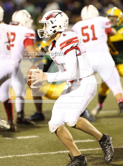 Thumbnail 1 in Bishop Carroll vs. Maize (KSHSAA 5A Quarterfinal) photogallery.