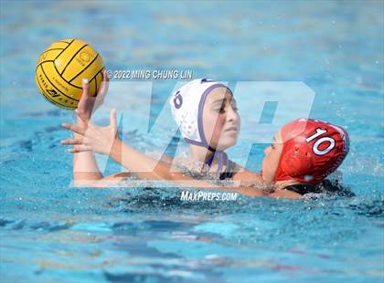 Thumbnail 2 in Orange Lutheran vs. Carlsbad (Newport Invite) photogallery.