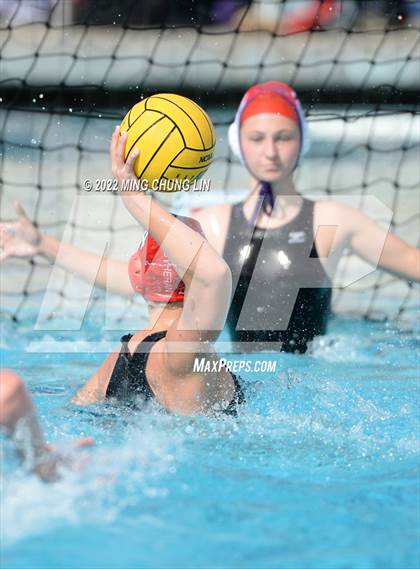 Thumbnail 2 in Orange Lutheran vs. Carlsbad (Newport Invite) photogallery.