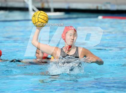Thumbnail 2 in Orange Lutheran vs. Carlsbad (Newport Invite) photogallery.