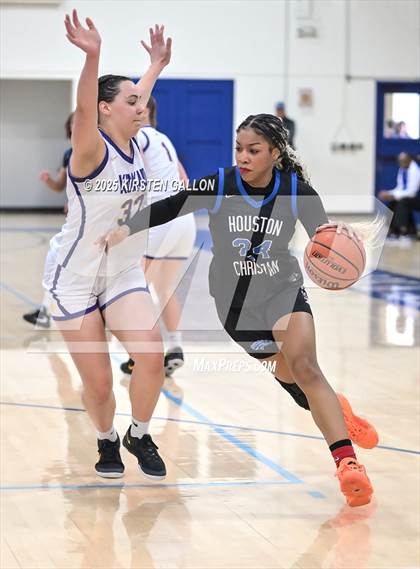 Thumbnail 1 in Kinkaid vs. Houston Christian photogallery.