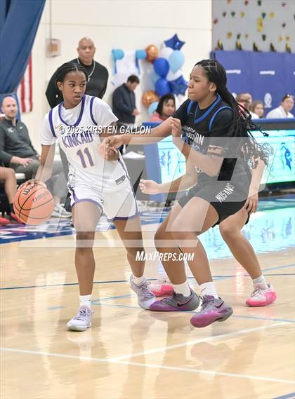 Thumbnail 3 in Kinkaid vs. Houston Christian photogallery.