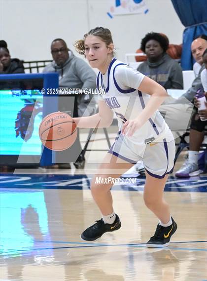 Thumbnail 2 in Kinkaid vs. Houston Christian photogallery.