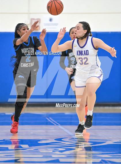 Thumbnail 2 in Kinkaid vs. Houston Christian photogallery.