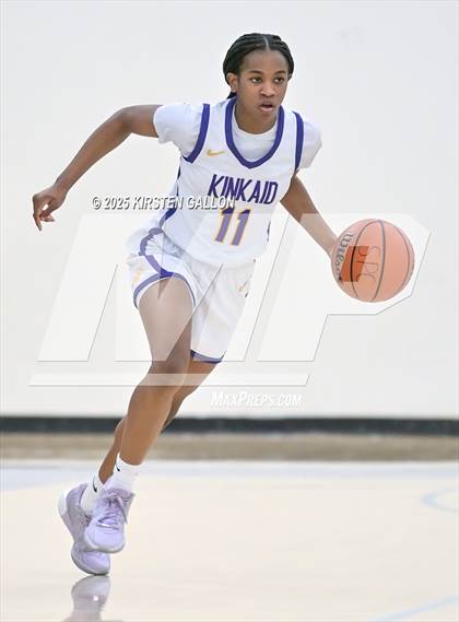 Thumbnail 3 in Kinkaid vs. Houston Christian photogallery.