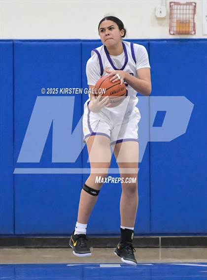 Thumbnail 1 in Kinkaid vs. Houston Christian photogallery.