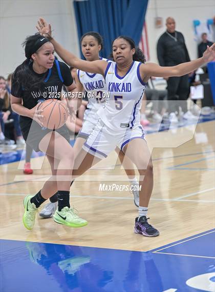 Thumbnail 1 in Kinkaid vs. Houston Christian photogallery.