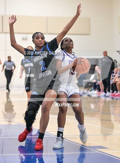 Thumbnail 2 in Kinkaid vs. Houston Christian photogallery.