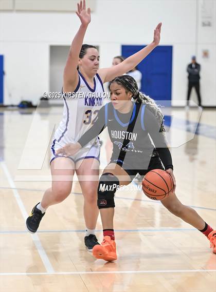Thumbnail 2 in Kinkaid vs. Houston Christian photogallery.