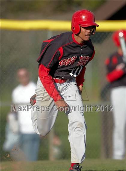 Thumbnail 1 in Menlo-Atherton @ Cordova (Cordova Easter Tournament) photogallery.