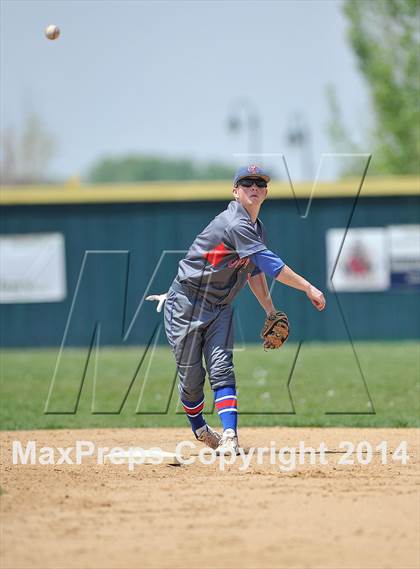 Thumbnail 1 in ThunderRidge vs. Cherry Creek (CHSAA 5A 3rd Round) photogallery.