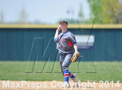 Thumbnail 3 in ThunderRidge vs. Cherry Creek (CHSAA 5A 3rd Round) photogallery.
