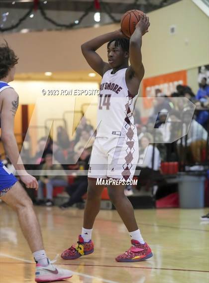 Thumbnail 2 in Bay Shore vs Portledge (Gary Charles Holiday Hoops Classic) photogallery.