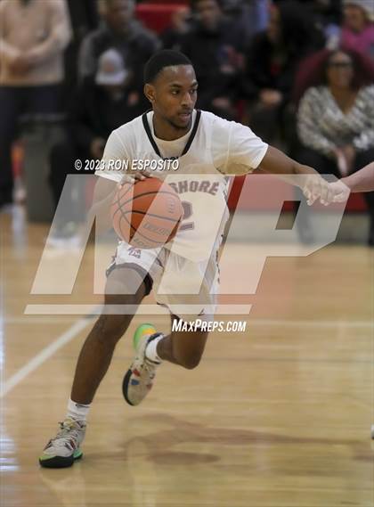 Thumbnail 3 in Bay Shore vs Portledge (Gary Charles Holiday Hoops Classic) photogallery.