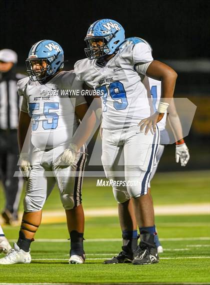 Thumbnail 1 in Daingerfield vs. West Rusk (UIL 3A Region Semifinal Playoff) photogallery.