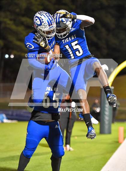 Thumbnail 1 in Daingerfield vs. West Rusk (UIL 3A Region Semifinal Playoff) photogallery.
