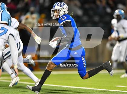 Thumbnail 1 in Daingerfield vs. West Rusk (UIL 3A Region Semifinal Playoff) photogallery.