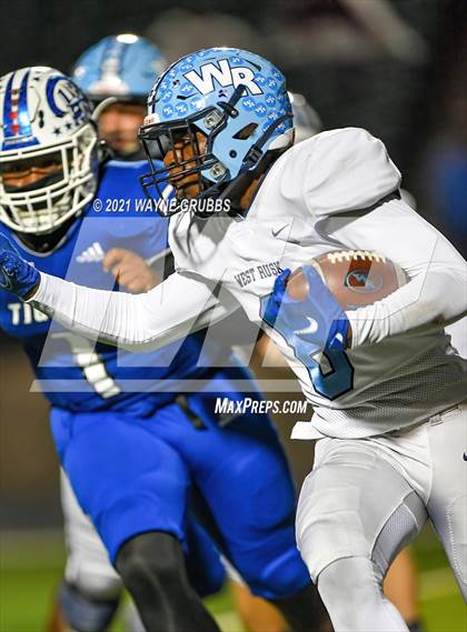 Thumbnail 1 in Daingerfield vs. West Rusk (UIL 3A Region Semifinal Playoff) photogallery.