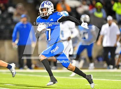 Thumbnail 2 in Daingerfield vs. West Rusk (UIL 3A Region Semifinal Playoff) photogallery.