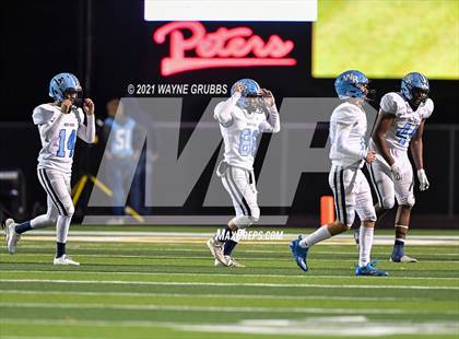 Thumbnail 3 in Daingerfield vs. West Rusk (UIL 3A Region Semifinal Playoff) photogallery.