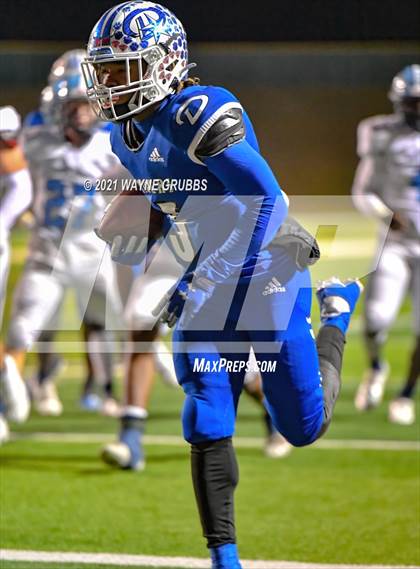 Thumbnail 2 in Daingerfield vs. West Rusk (UIL 3A Region Semifinal Playoff) photogallery.