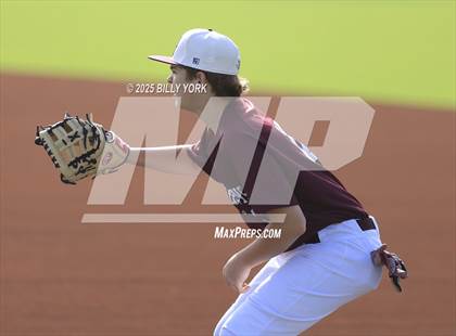 Thumbnail 1 in Grand Saline vs Athens photogallery.