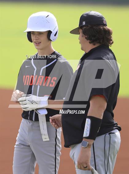 Thumbnail 3 in Grand Saline vs Athens photogallery.